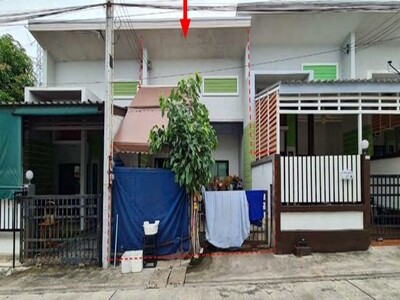 ขายทาวน์เฮ้าส์หมู่บ้านร่มเย็น2 ถนนสายปลวกแดง-วังตาผิน ปลวกแดง ระย