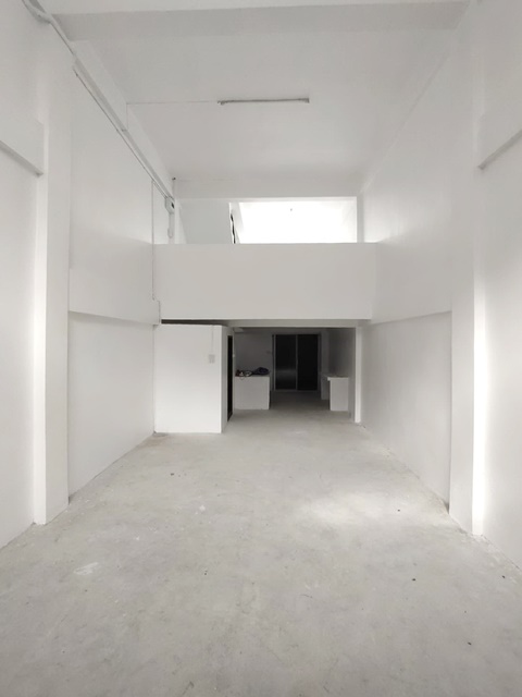 รีโนเวทใหม่ ขาย อ.พาณิชย์ 3.5ชั้น 20 ตรว.280 ตรม. ต่อคูหา มีนบุรี 