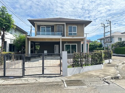 ขายบ้านเดี่ยวมือสอง อำเภอลำลูกกา จังหวัดปทุมธานี  