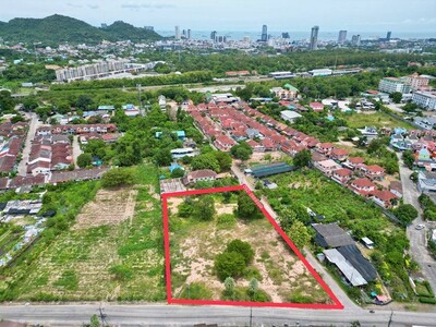 ขาย ที่ดินทำเลทอง ใจกลางแหล่งชุมชน! ติดบ้านมณีรินเพลส ศรีราชา