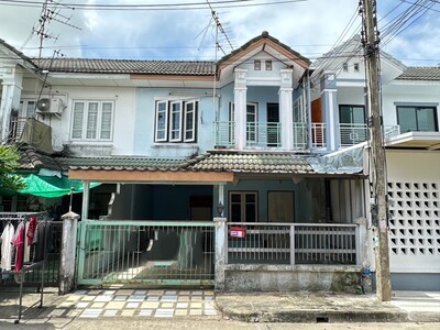 ขายทาวน์เฮ้าส์มือสอง อำเภอธัญบุรี จังหวัดปทุมธานี  โครงการ ตวันนา