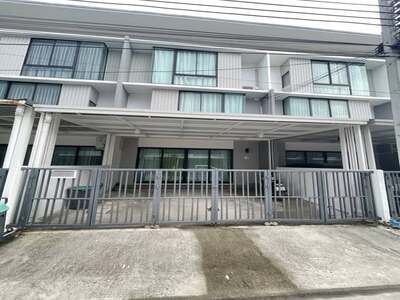 ให้เช่าทาวน์โฮม 3 ชั้น 176 ตรม. 3 นอน พฤกษา วิลล์ 76 บางนา – วงแห
