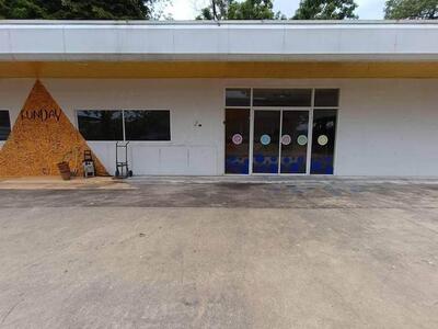 ให้เช่าอาคารพร้อมที่ดิน 200 ตรว. เลียบทางด่วนรามอินทรา ประดิษฐ์มน