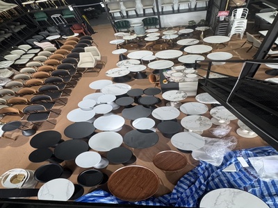 SALE โล๊ะ สินค้า มีมากกว่า 1,000 รายการ โกดัง นวลจันทร์ 56 โต๊ะ 