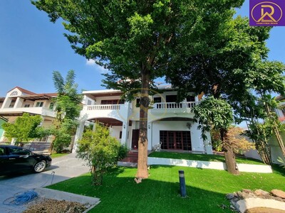 ให้เช่าบ้านฟลาวเวอร์ลี การ์เด้น เฉลิมพระเกียรติร.9-47 ประเวศ หลัง