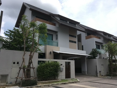 BS997 ขายด่วน – บ้านหรูโครงการ PRIVATE NIRVANA RESIDENCE
