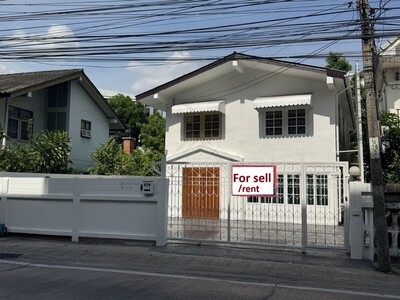 ให้เช่าบ้าน 45 ตรว.ติดถนนสุขุมวิท105 ใกล้ btsแบริ่ง ติด Summer La