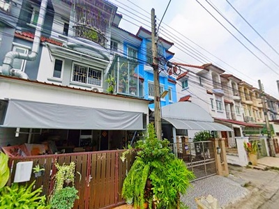   ศรีนครินทร์41-49 ทาวน์โฮม 3 ชั้น 18รถไฟฟ้าศรีนครินทร์ 800ม.5นอน