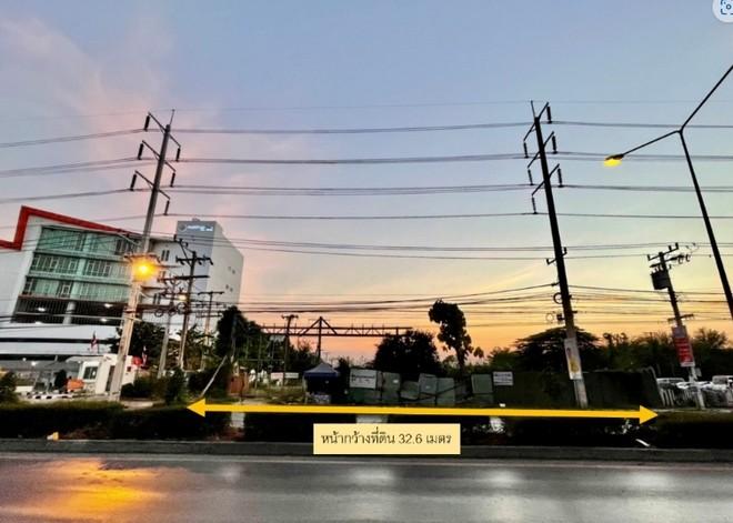 ขายที่ดิน 11-0-65 ไร่ ย่านบางบัวทอง ถนนบางกรวย - ไทรน้อย ใกล้การไฟฟ้าบางบัวทอง 
