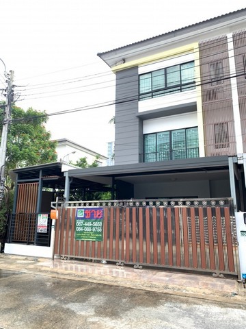 ให้เช่า ทาวน์โฮม 3 ชั้น The Connect Up 3 รัตนาธิเบศร์ 17 หลังมุม 33 ตร.วา เฟอร์นิเจอร์ใหม่ครบครัน
