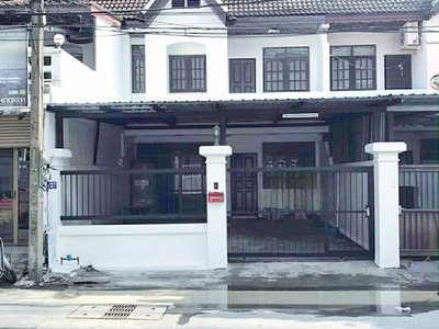 ให้เช่าทาวน์เฮ้าส์ 2 ประชาราษฎร์บำเพ็ญ 20-28  MRT ห้วยขวาง 1.8กม.