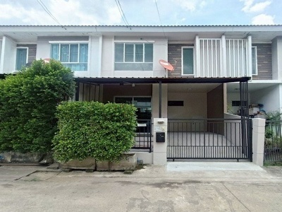 ให้เช่าทาวน์เฮ้าส์ 2 ชั้น 3 นอนพุทธมณฑลสาย 5  Central ศาลายา 800 