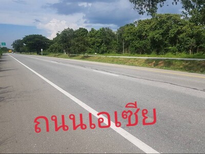 รวมที่ดินดีงามเพื่อคุณ   ขายที่่สวยติดถนนพหลโยธิน AH1 บ้านตาก จ. 