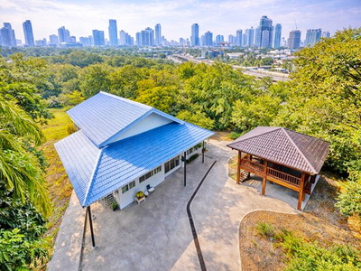 Ice bath Sauna คฤหาสน์ 2 หลัง 1ไร่  BTSอุดมสุข1.6กม. เช่า 2ชั้น 6