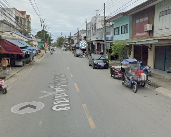 ที่ดิน ที่ดิน ท่าศาลา จ.นครศรีธรรมราช 72 ตร.วา  2500000 B. ใกล้ โรงเรียนท่าศาลา เดินทางสดวกสบาย อยู่ในเมือง และชุมชน เหมาะสำหรับนำไปพัฒนาโครงการ