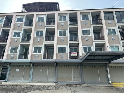 ขายอาคารพาณิชย์ 4 ชั้น โครงการเพชรงาม บางใหญ่ 3 คูหาสุดท้าย ราคาพ