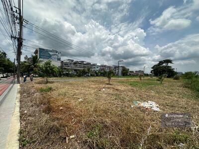 ให้เช่า ที่ดินแปลงสวย ทำเลดี ติดถนนใหญ่ 6 เลน เลียบวารี ซอย 35 มี