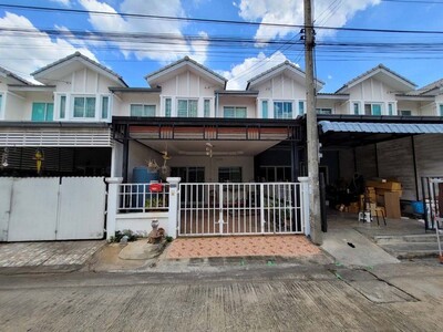 ขายทาวน์เฮ้าส์  หมู่บ้านอยู่เจริญ 5 ถนนไสวประชาราษฎร์ ปทุมธานี