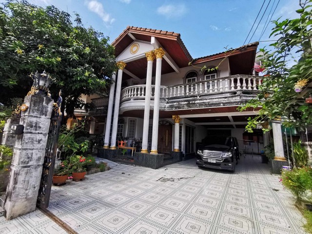 ขายบ้านเดี่ยวหลังใหญ่ 80 ตรว. ม.อิ่มอัมพร 2 ถนนราชพฤกษ์9 ใกล้รถไฟฟ้า BTS บางหว้า  เดินทางสะดวก