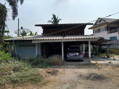 โปรดีกลางปี68พร้อมแล้ว บ้านไม้สิงห์บุรี 2ชั้น 116วา 0968821857