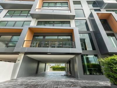 ให้เช่าโฮมออฟฟิศ 5 ชั้น 330 ตรม. เจ ดับบลิว พาร์ค กรุงเทพกรีฑา