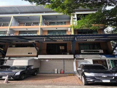 ขายโฮมออฟฟิศ 4 ชั้น ซอย 20 มิถุนา ใกล้ MRT ห้วยขวาง-สุทธิสาร