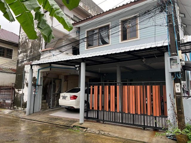 S2152 ขายบ้าน 2 ชั้นพร้อมตึก 3 ชั้น ถนนติวานนท์ 24 ทะลุซอยงามวงศ์วาน ใกล้พันธ์ทิพย์งามวงศ์วาน