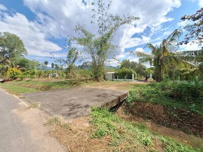 ขายที่ดินพร้อมสิ่งปลูกสร้าง 3-0-13 ไร่ ใกล้เขื่อนขุนด่านปราการชล 