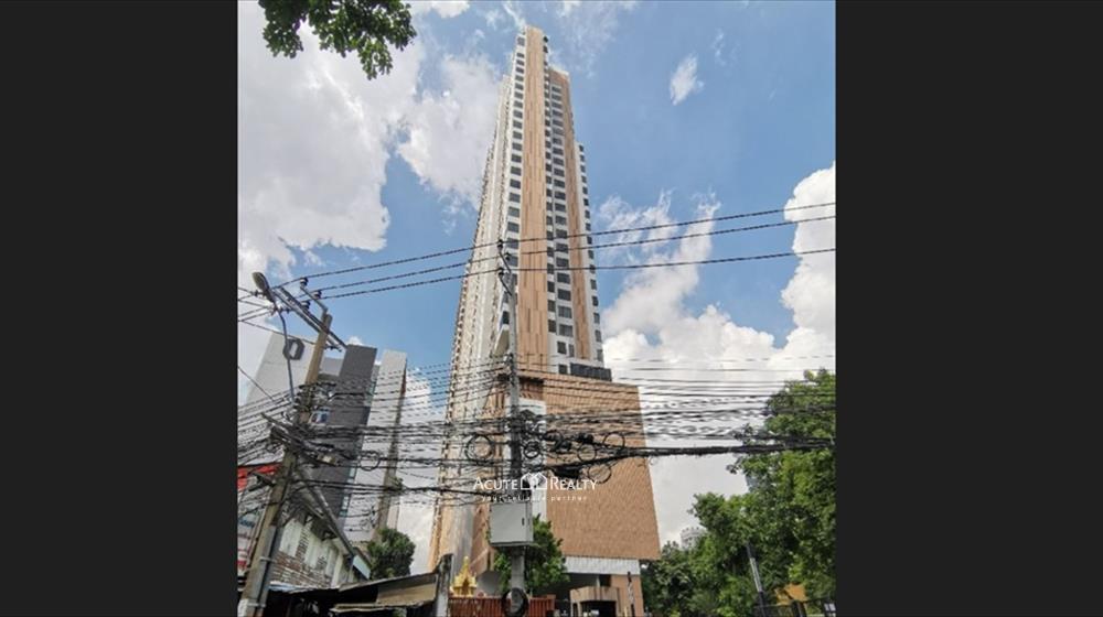 ขายคอนโด เอ็ม จตุจักร ใกล้รถไฟฟ้า MRT กำแพงเพชร  C-660109-0010 