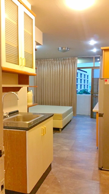 อินทามระ47 ตรงปก! ให้เช่าคอนโดรัชดาโฮม MRTห้วยขวาง   ชั้น5 25 ตรม. เฟอร์ คชฟฟ สุทธิสาร 