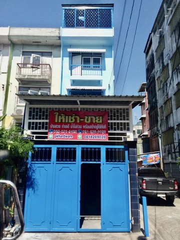 ให้เช่าตึกแถว อาคารพาณิชย์ 1 ห้อง  ค่าเช่า 15000 บาท/เดือน ห้องหัวมุม อยู่ในซอยเอกชัย 20/1 (ต้นซอย)