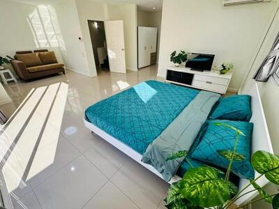 P1896 ให้เช่าบ้านเดี่ยว 4 ชั้น พร้อมพงษ์ ซอยสุขุมวิท 31