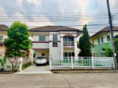 ให้เช่าบ้านเดี่ยว 2 ชั้น หมู่บ้านลลิล สุขาภิบาล 5 ซอย 63 ใกล้ทางด