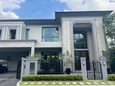 ให้เช่า แกรนด์ แบงค็อก บูเลอวาร์ด สุขุมวิท-ศรีนครินทร์ 