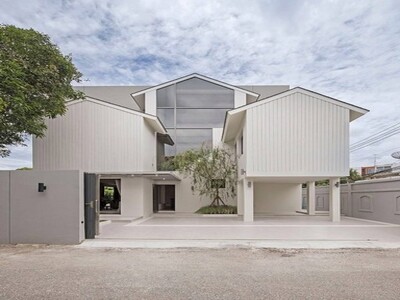 ให้เช่า บ้านเดี่ยว บ้านเดี่ยวหัวมุมย่านเอกมัยทองหล่อทำเล 