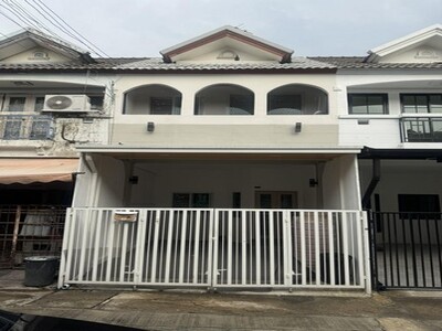 ขายทาวน์เฮ้าส์ บัวทองธานี พาร์ค ใกล้ ตลาดสมบัติบุรี 