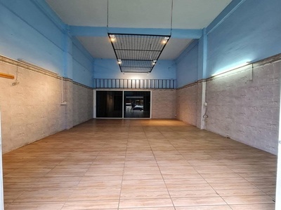  บิ๊กซี เพชรเกษม 500 ม. รร.อนุบาลเด่นหล้า  MRT หลักสอง 2.9 กม. 