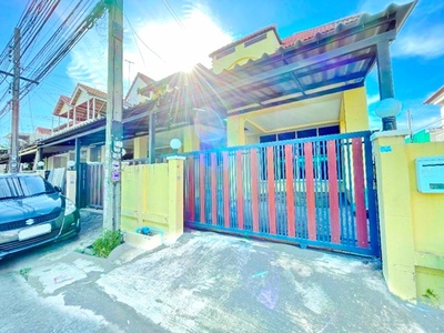 ใหญ่มาก 2คูหา  24 ตร.ว.188ตร.ม. หลังหัวมุม ใกล้ สวนหลวง ร.9 900 ม