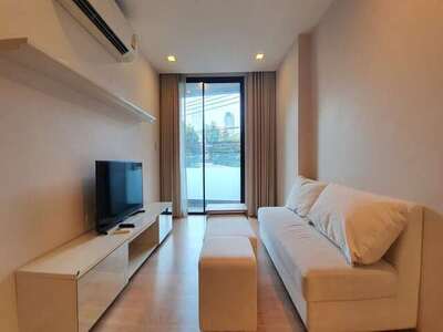 LIV at 49 - 2-Bedroom Low-Rise Condo Near BTS Thong Lo