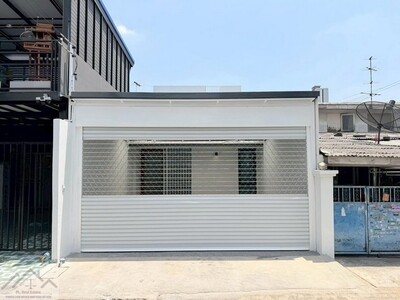 ขายทาวน์เฮาส์ 1.5 ชั้น รีโนเวทใหม่ งามวงศ์วาน35 ใกล้เดอะมอลล์งาม