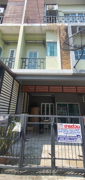 ทาว์นโฮม 3 ชั้น  บัวทองธานี พาร์ควิลล์ 5  ราชพฤกษ์ – ชัยพฤกษ์ ซอยกรมที่ดิน บางบัวทอง   นนทบุรี