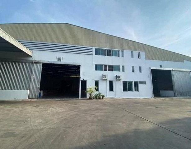 ให้เช่าโกดัง โรงงาน สำนักงาน พื้นที่ 4,000 ตรม.ย่านบางบัวทอง ใกล้แกรนด์โฮม สาขาบางบัวทอง