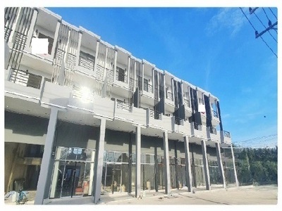 คลองห้า ม.เทคโนโลยีราชมงคลธัญบุรี  4.5 กม.เช่าอาคารพาณิชย์ 4.5 ชั