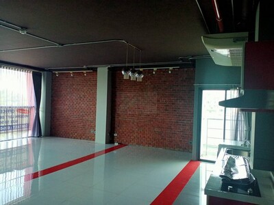 ให้เช่าพื้นที่สำนักงาน 83 ตรม. เอกมัย 22 ตึก APAI LoFT ใกล้ BTS เ