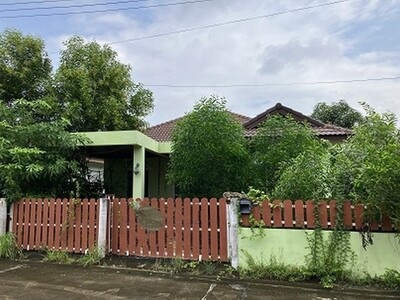 ขายบ้านหมู่บ้านศักดิ์ทิพย์ 7 ถนนณรงค์เดช ตำบลเชิงเนิน อำเภอเมือง 