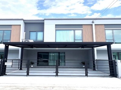 ให้เช่าทาวน์โฮม 2ชั้น ม.พลีโน่ สุขุมวิท-บางนา 2 พร้อมเฟอร์ฯ