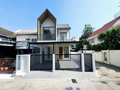 ขายบ้านเดี่ยว 2 ชั้น 42 ตรว.ย่านสุขุมวิท บางจาก ใกล้ BTS บางจาก