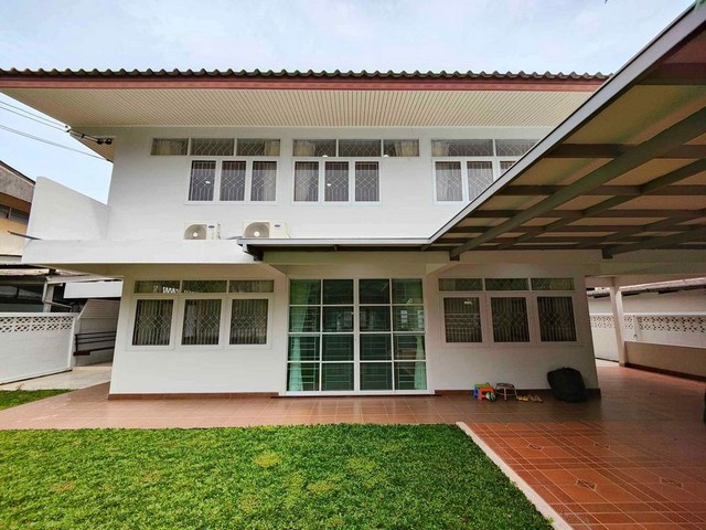  ให้เช่าบ้านเดี่ยว 90 ตร.วา  3 ห้องนอน 3 ห้องน้ำ ติดสวนนวมินทร์ภิรมย์  ใกล้ นิด้า-เดอะมอลล์บางกะปิ 