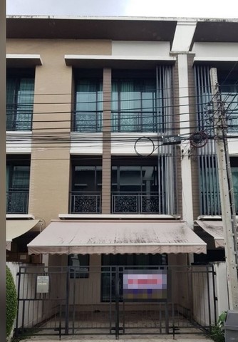 ให้เช่าทาวน์โฮม3ชั้น บ้านกลางเมือง นวมินทร์ 42 มีเฟอร์นิเจอร์