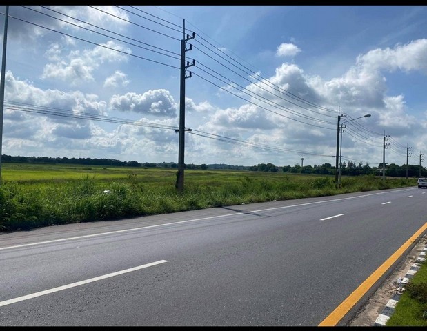 ขายที่ดินสวยตรงข้าม สนง ประมงปราจีน อ เมือง ปราจีนบุรี 21ไร่3 งาน 83 ตรว